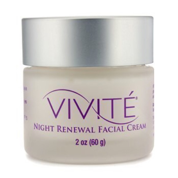 Vivité Other - NEW IN BOX! Vivité Night Renewal Facial Cream